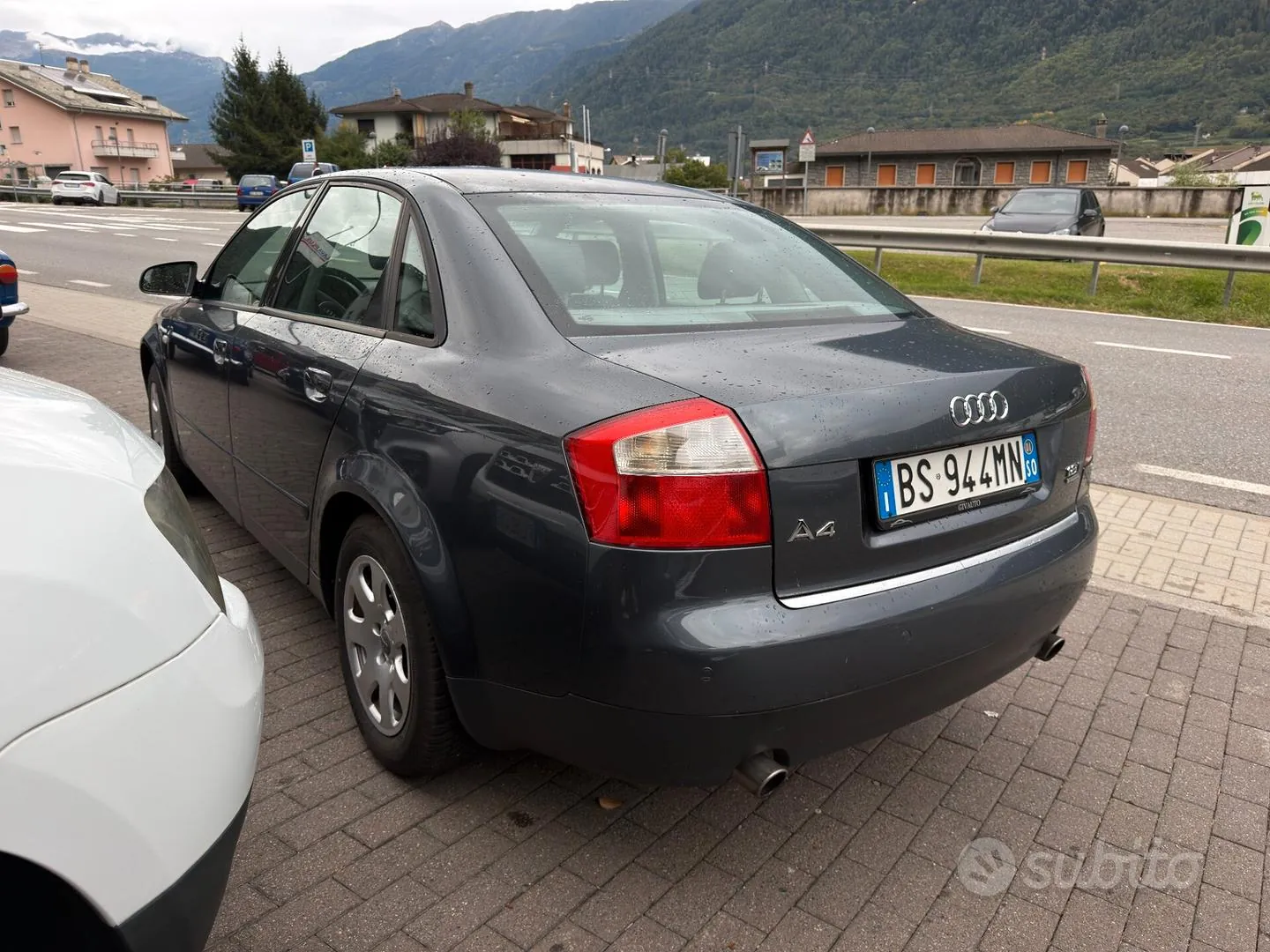 Audi A4 2001 photo 3