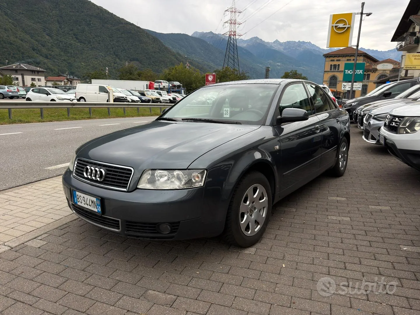 Audi A4 2001 photo 4