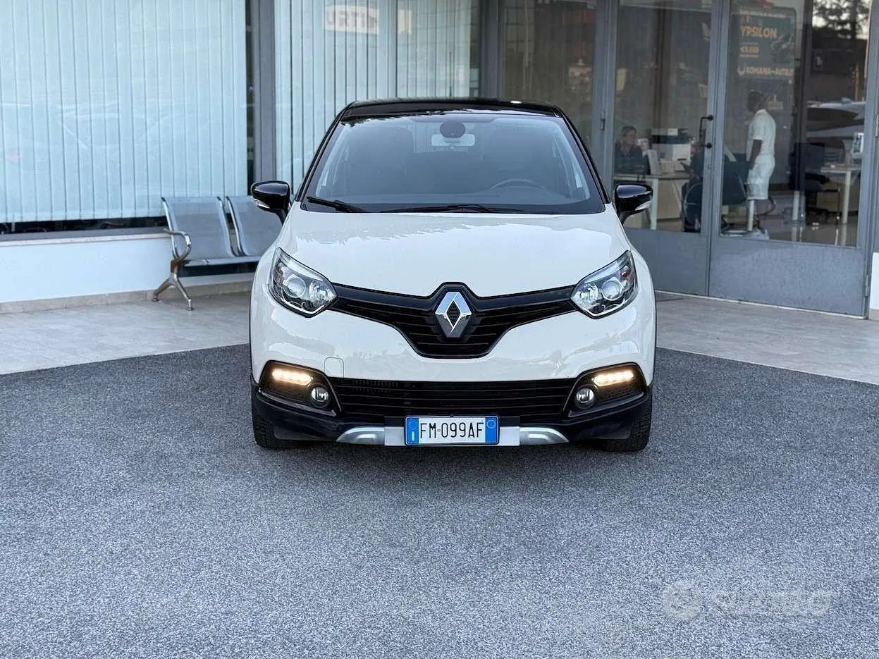 Renault Captur 2017 photo 2