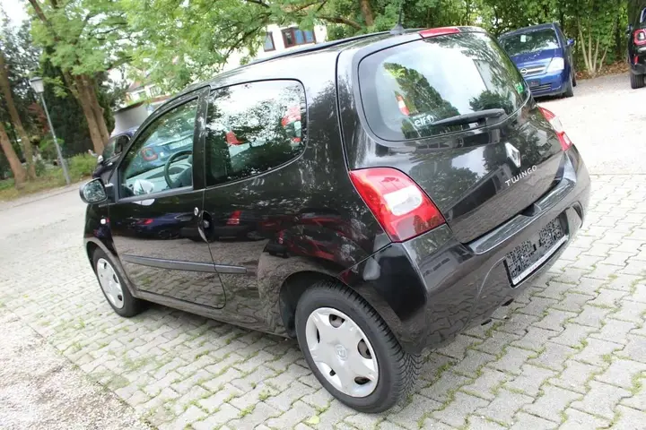 Renault Twingo 2011 photo 3