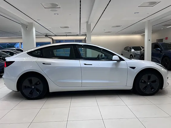 Tesla Model 3 2021 photo 5