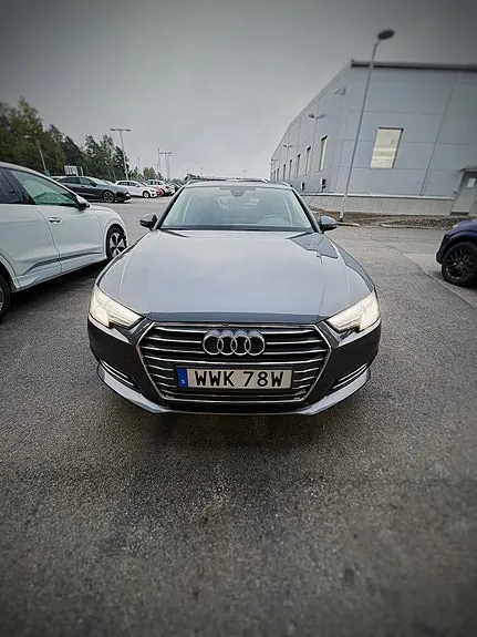Audi A4 2017 photo 4