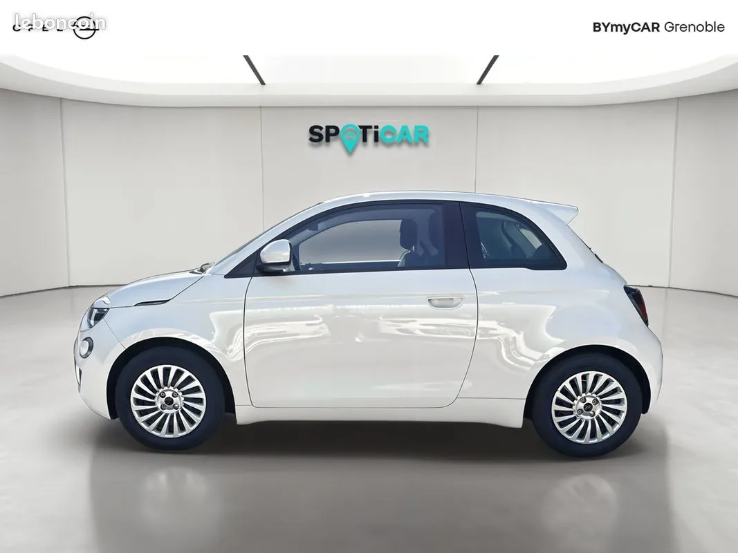 Fiat 500 2023 photo 2