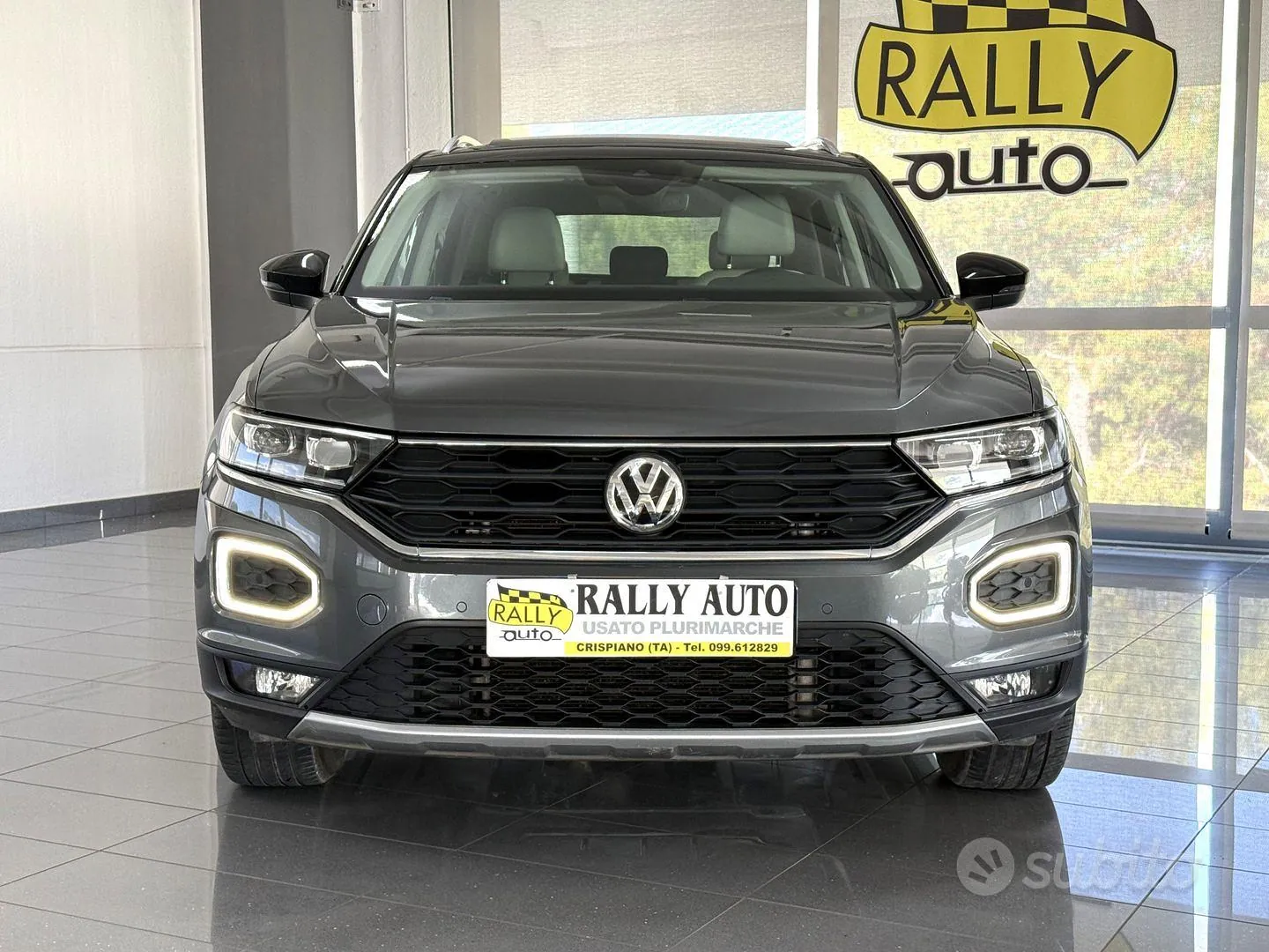 Volkswagen T-Roc 2018 photo 2