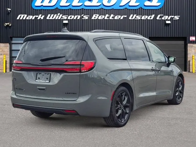 Chrysler Pacifica 2025 photo 5