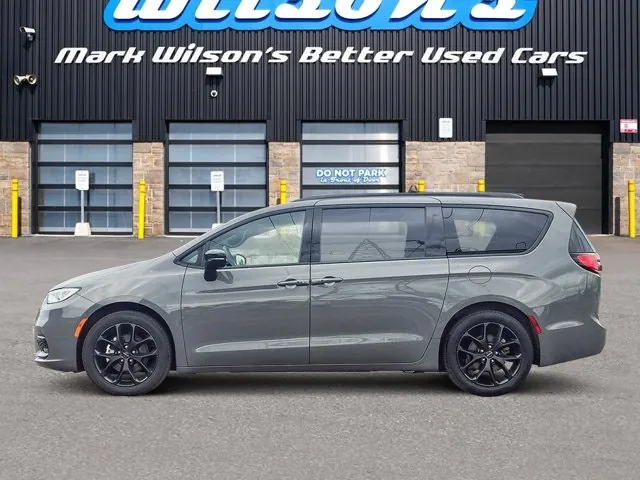 Chrysler Pacifica 2025 photo 2