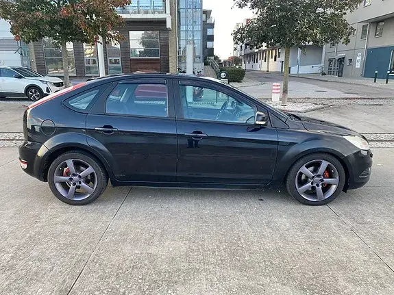 Ford Focus 2011 photo 4