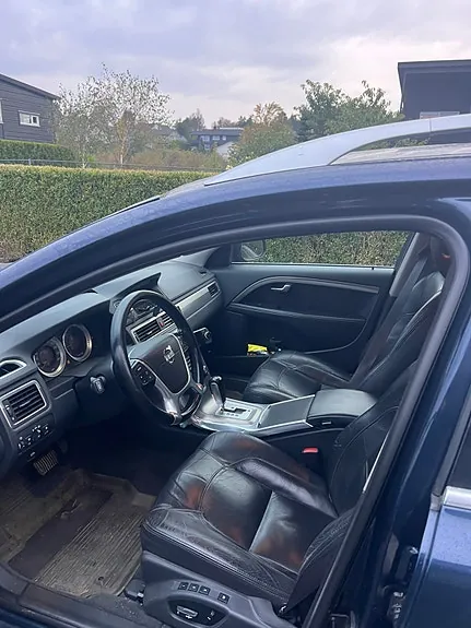 Volvo V70 2012 photo 5