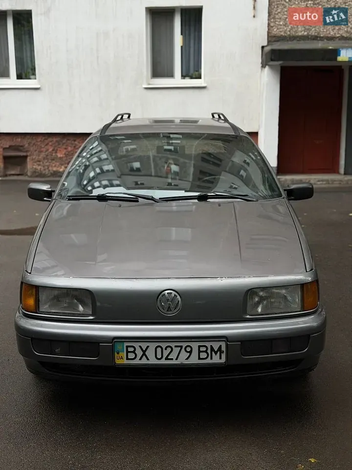 Volkswagen Passat 1991 photo 4