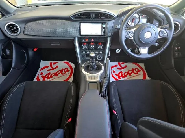 Toyota 86 2016 photo 2