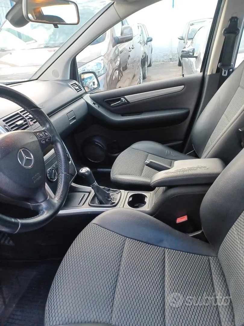 Mercedes-Benz A 180 Cdi Avantgarde 2009 photo 5