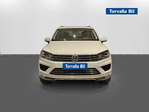 Volkswagen Touareg 2016 photo 2