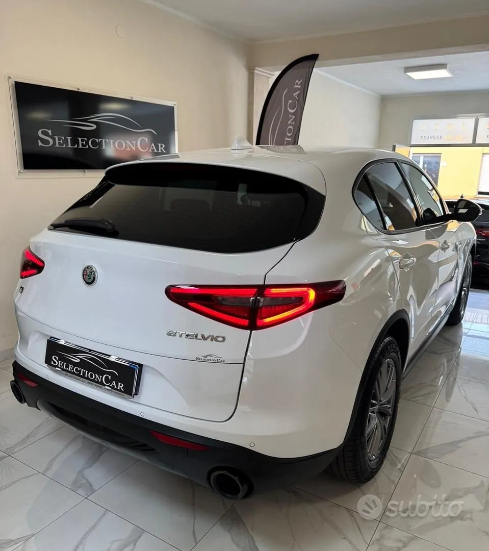 Alfa Romeo Stelvio 2022 photo 4