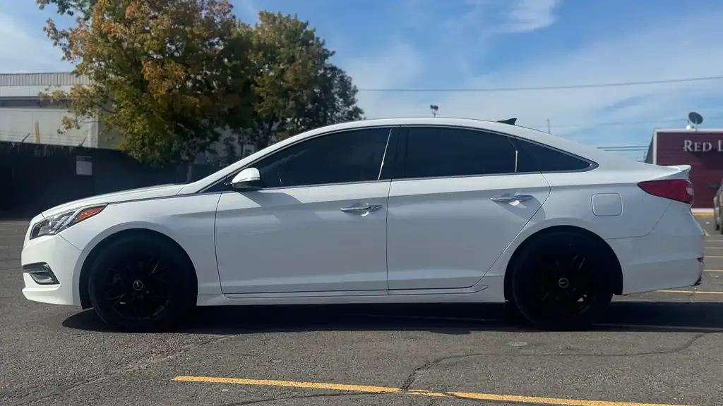 Hyundai Sonata 2017 photo 2