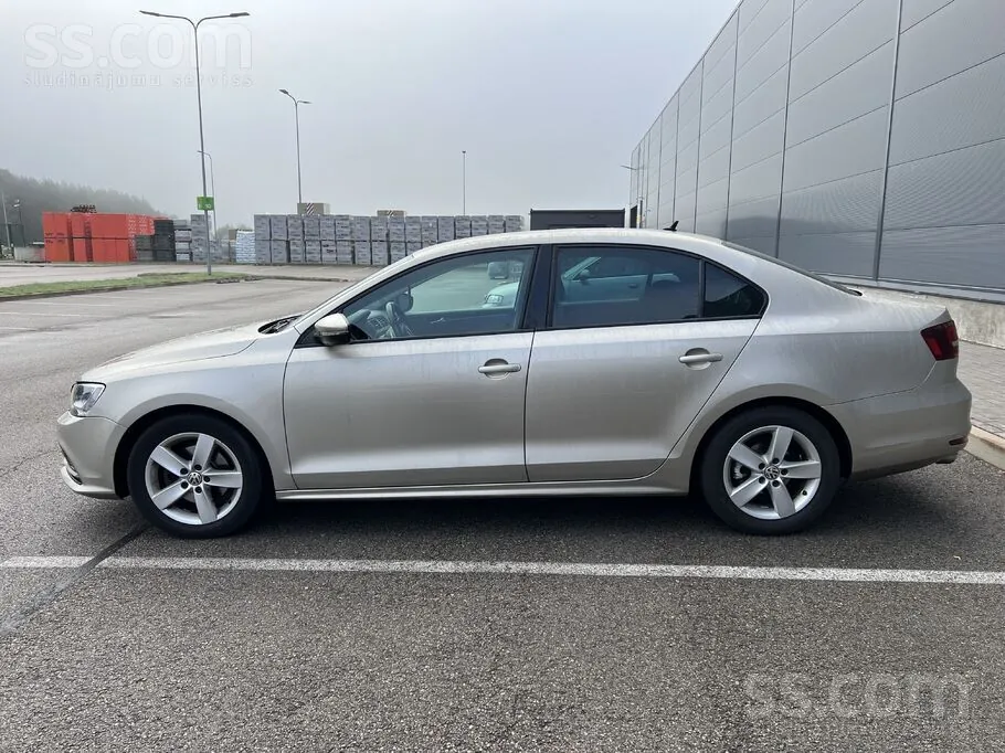 Volkswagen Jetta 2015 photo 4