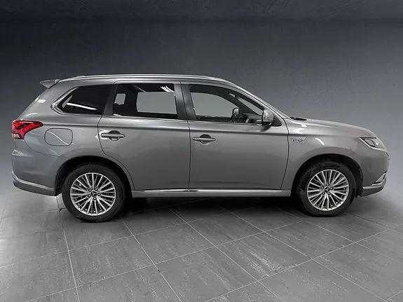 Mitsubishi Outlander 2019 photo 4
