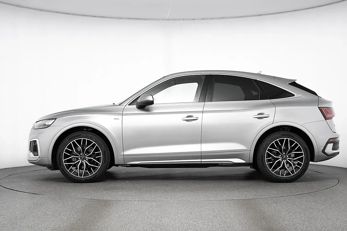 Audi Q5 2023 photo 3