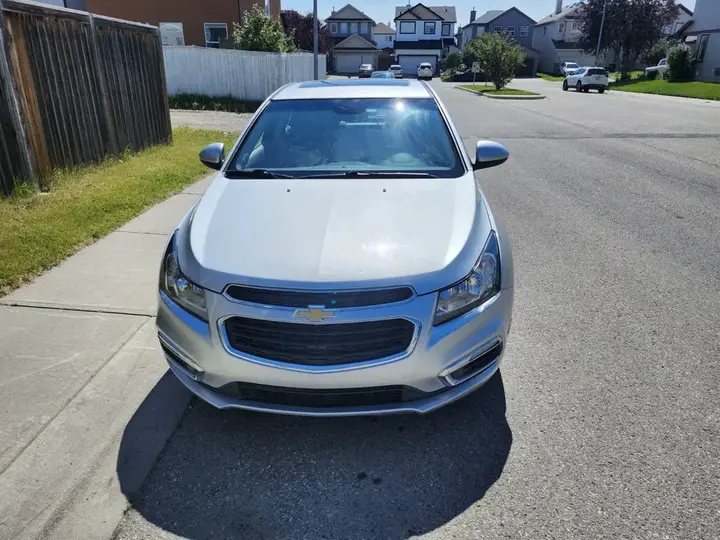 Chevrolet Cruze 2015 photo 2