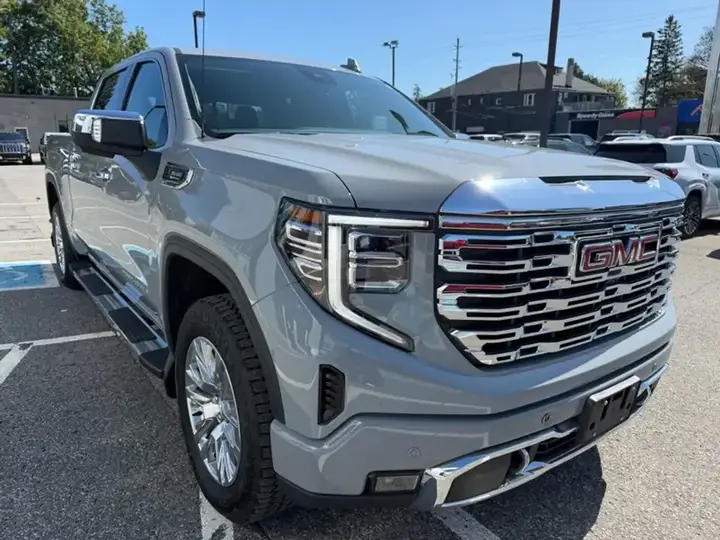 GMC Sierra 1500 2025 photo 5