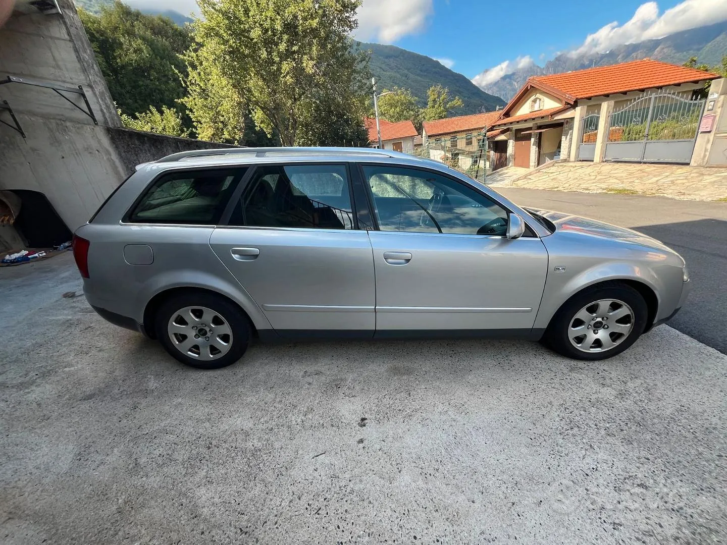 Audi A4 Avant 2004 photo 5