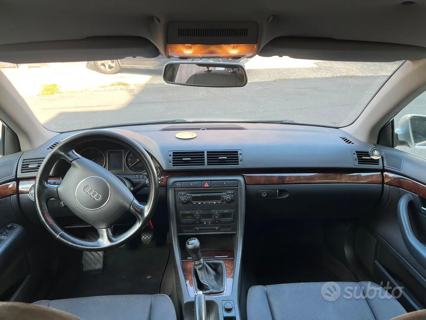 Audi A4 Avant 2004 photo 4
