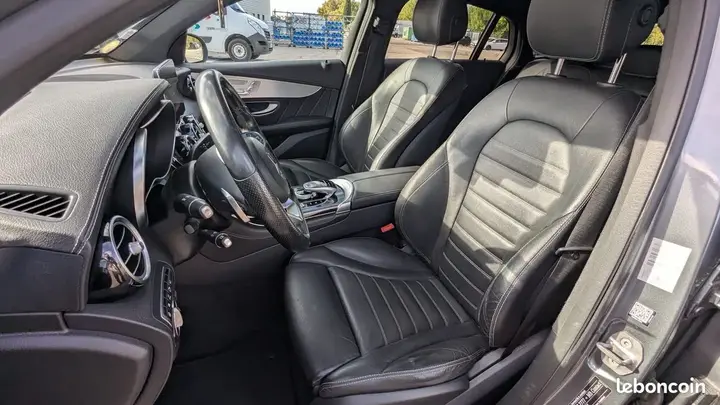 Mercedes-Benz Glc 2016 photo 2