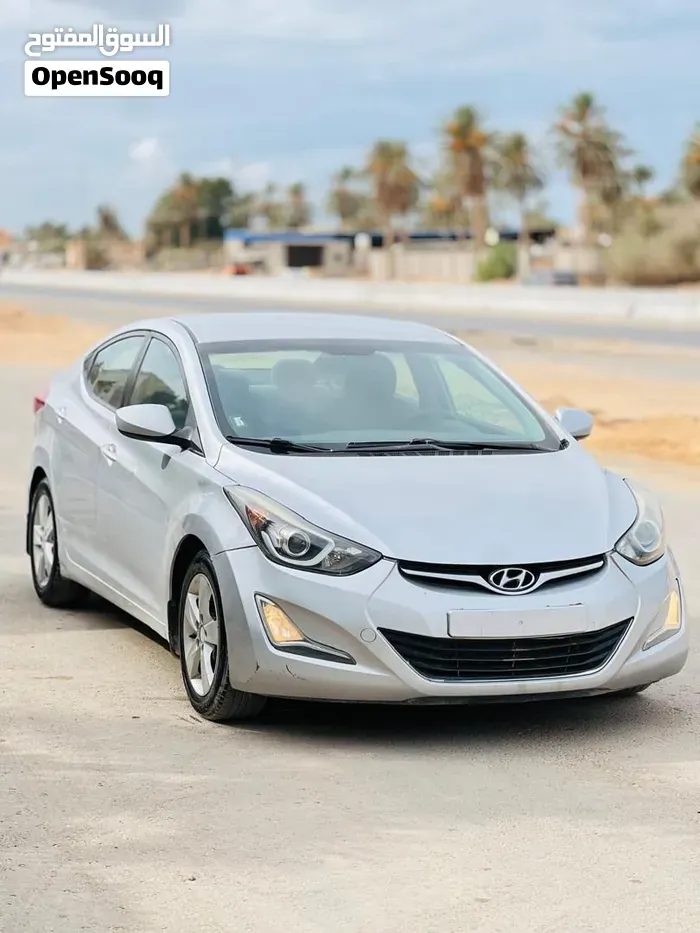 Hyundai Elantra 2015 photo 4