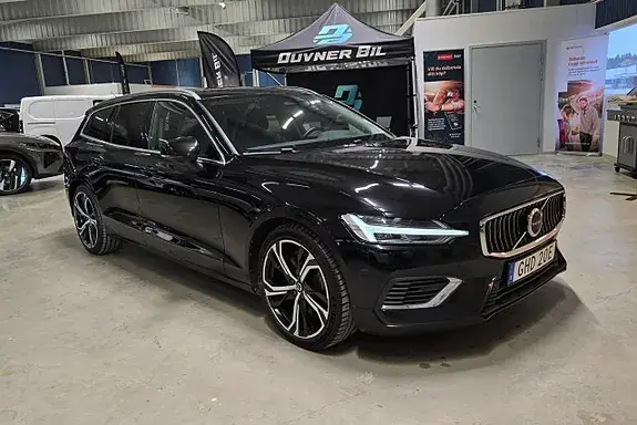 Volvo V60 2023 photo 2