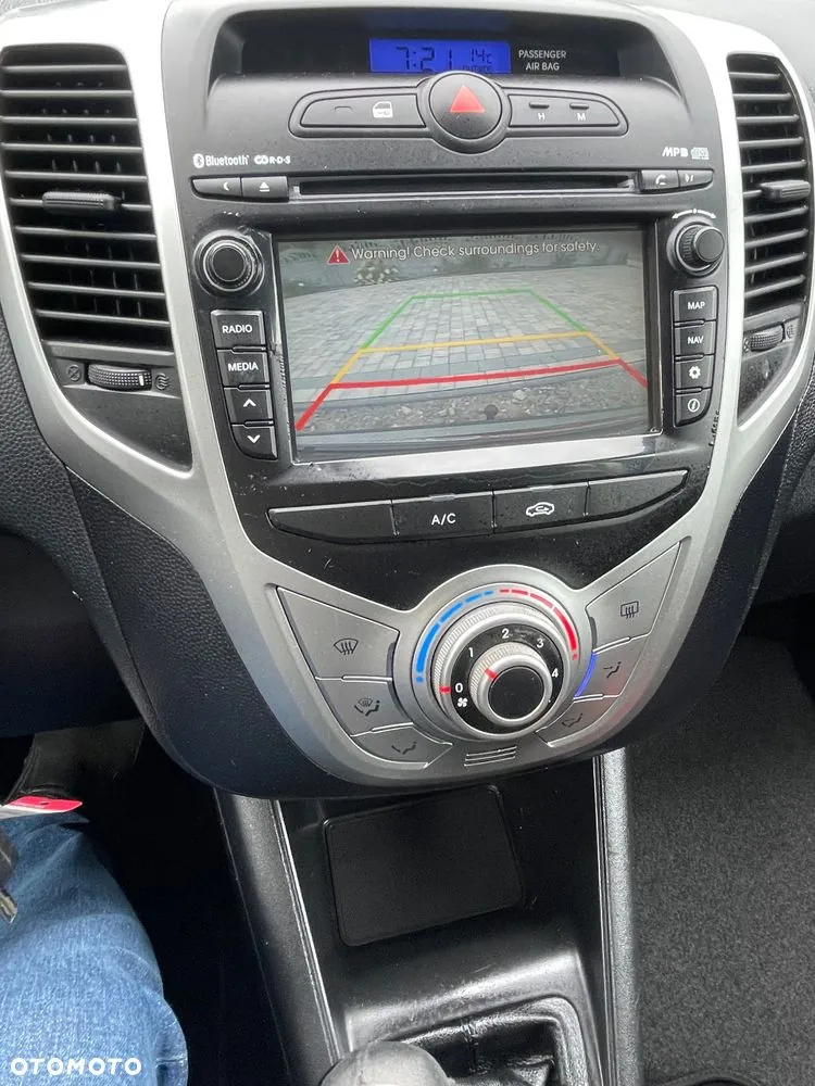 Hyundai Ix20 2015 photo 4