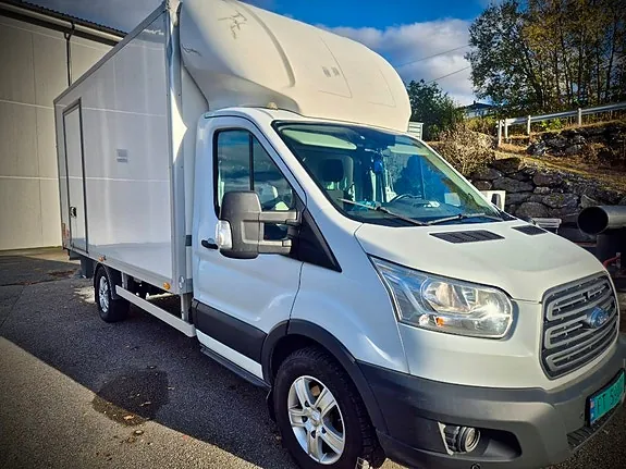 Ford Transit 350 L2 Chassis