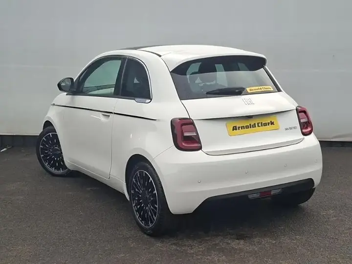 Fiat 500C 2026 photo 2
