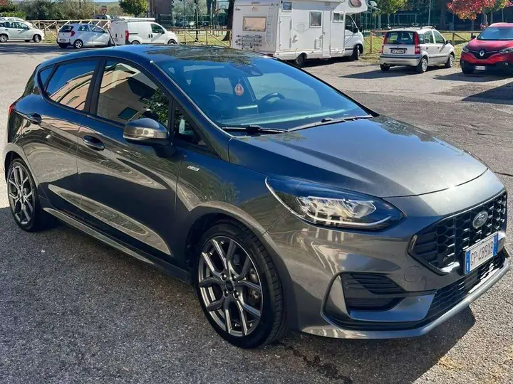 Ford Fiesta 2023 photo 2