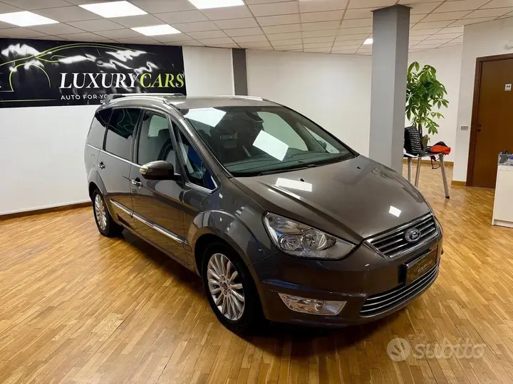 Ford Galaxy 2013 photo 3