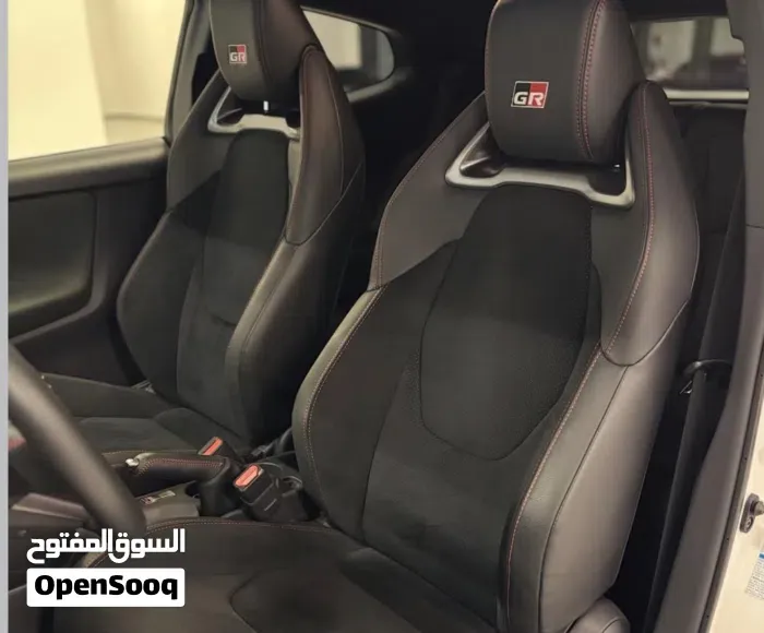 Toyota Yaris 2023 photo 4