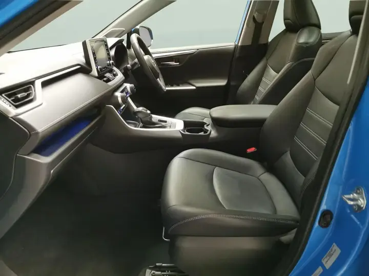 Toyota Rav4 2021 photo 4