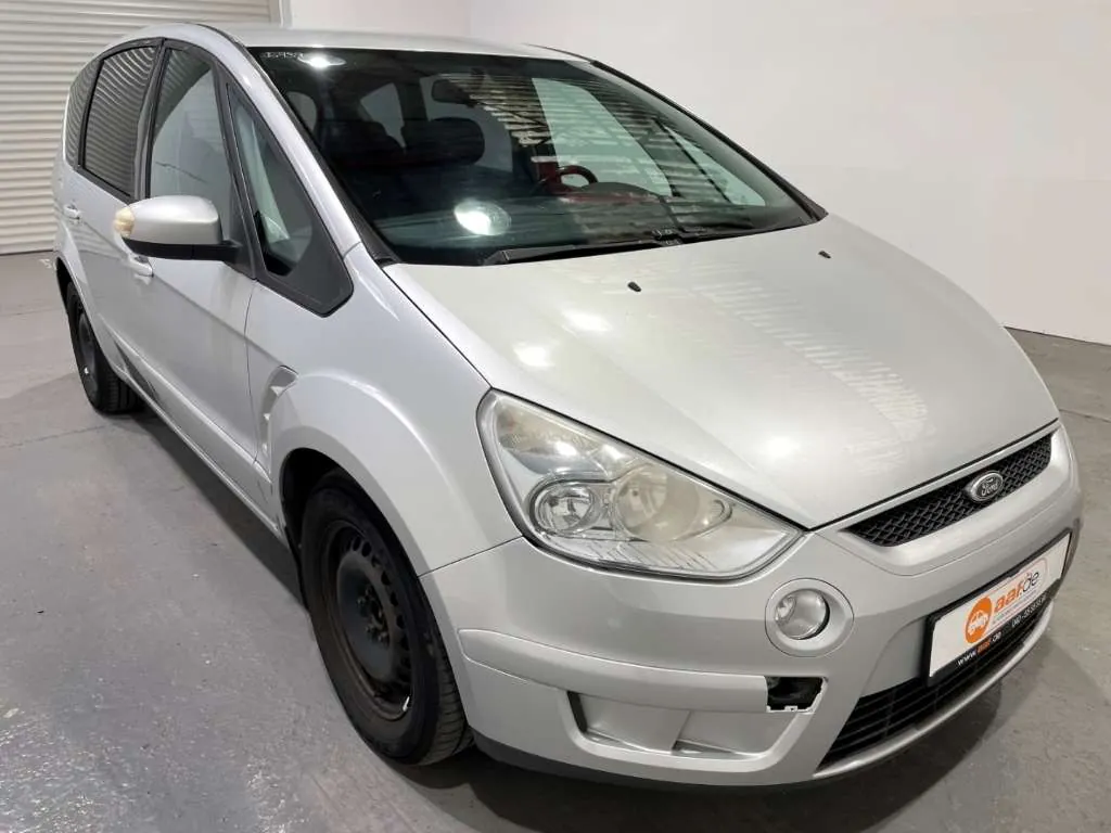 Ford S-Max 2009 photo 4