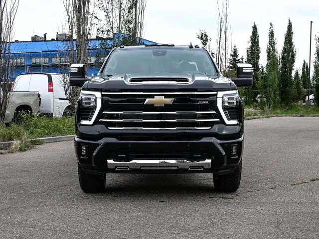 Chevrolet Silverado 3500Hd 2026 photo 3