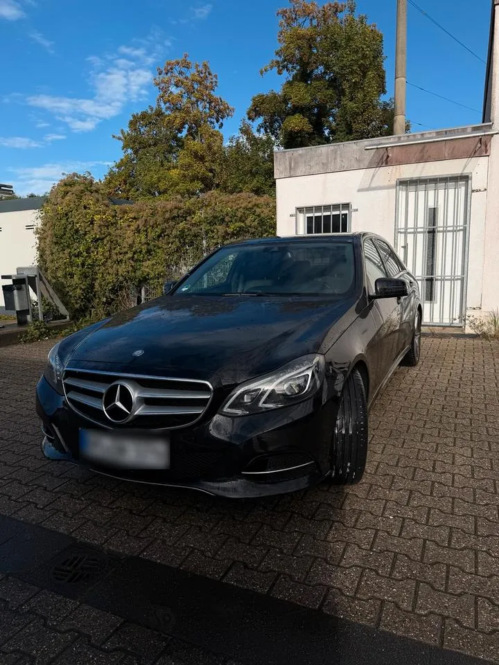 Mercedes-Benz E 220 Cdi