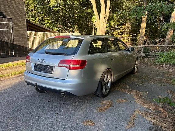Audi A6 2009 photo 2