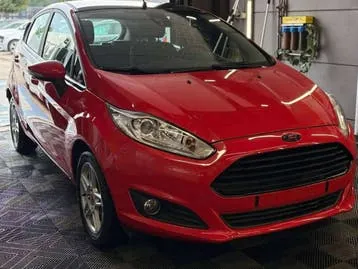 Ford Fiesta 2016 photo 2