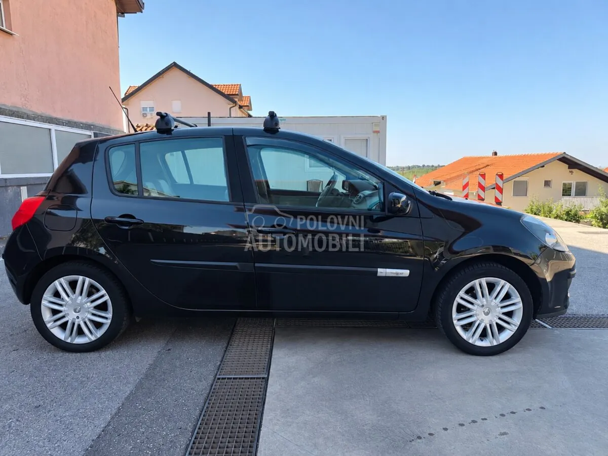 Renault Clio 2006 photo 5