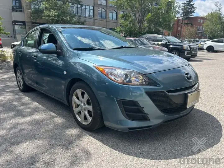 Mazda Mazda3 2010 photo 3