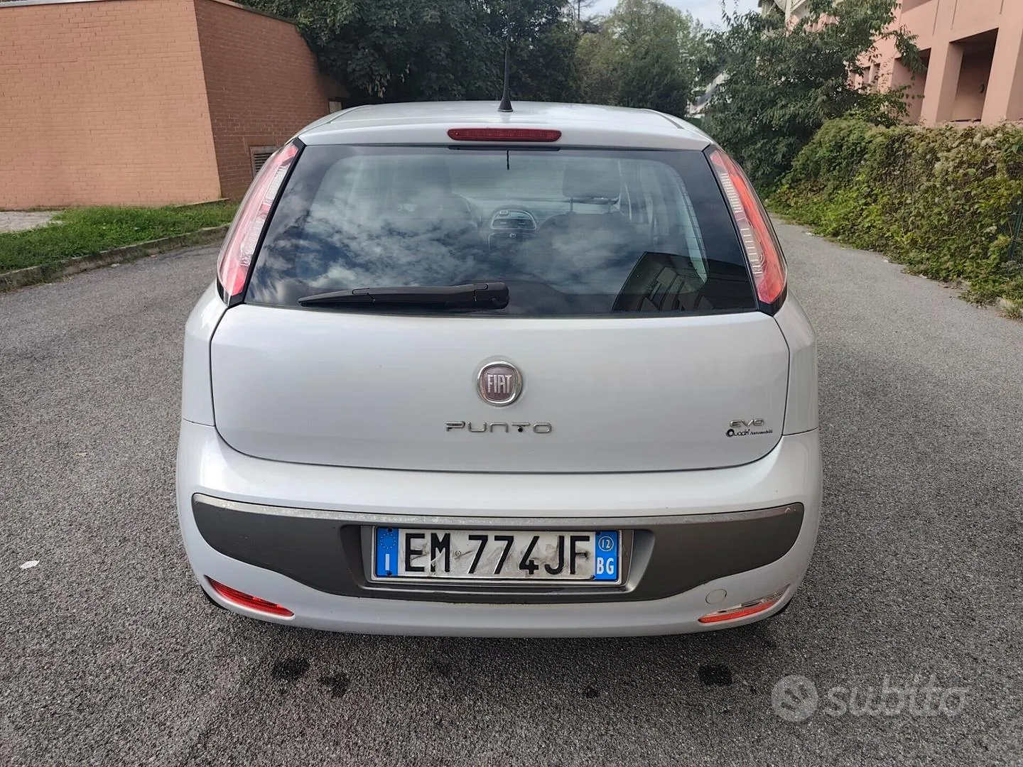Fiat Punto Evo 2012 photo 5