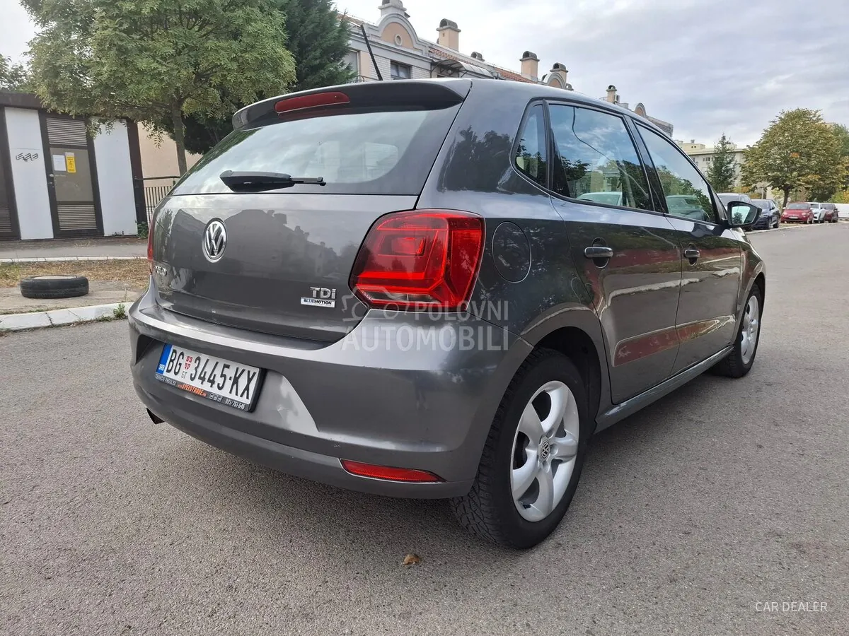 Volkswagen Polo 2016 photo 3