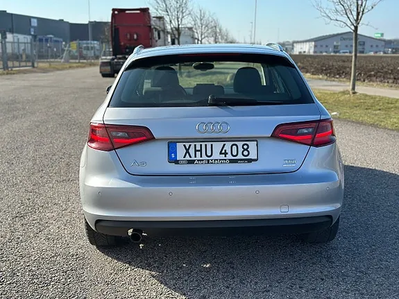 Audi A3 2015 photo 5