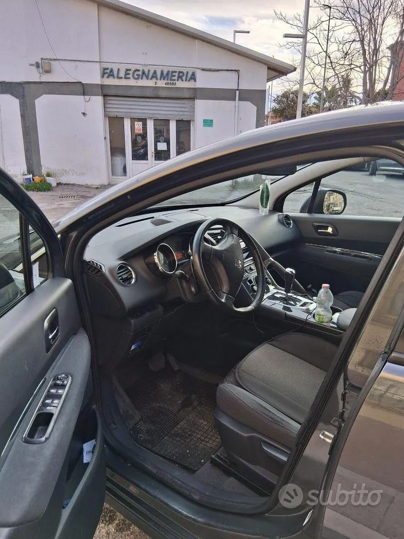 Peugeot 3008 2015 photo 4