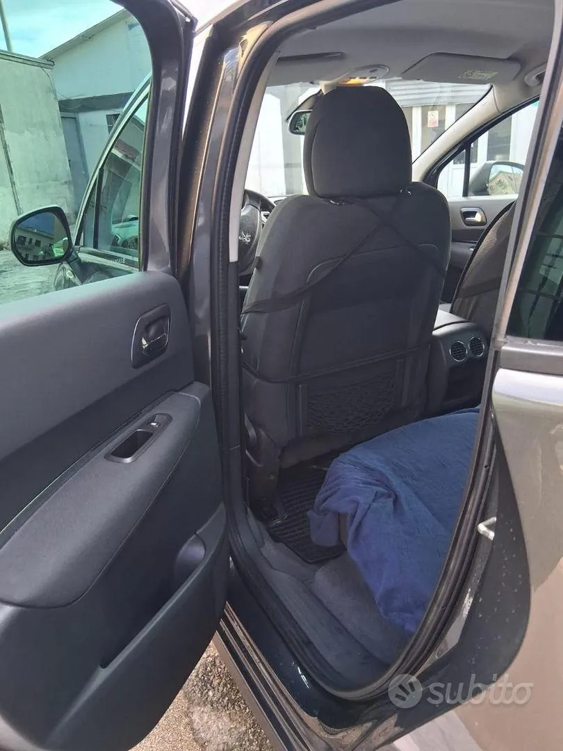 Peugeot 3008 2015 photo 5
