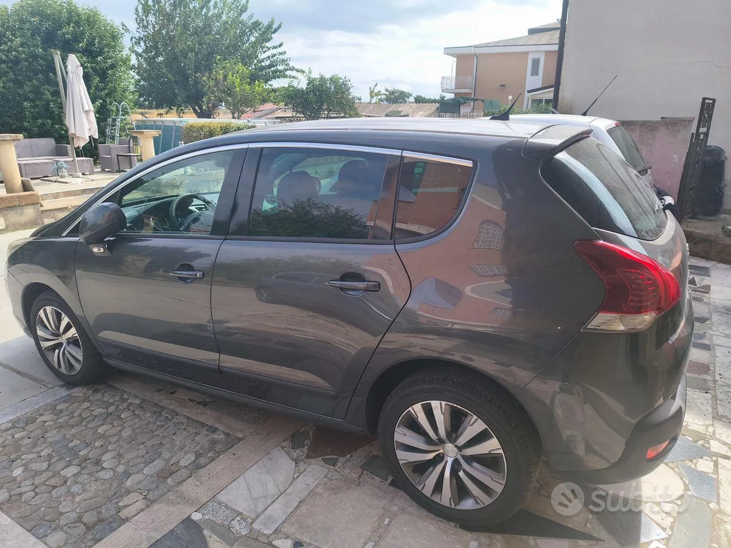 Peugeot 3008 2015 photo 3