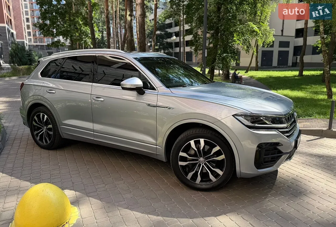 Volkswagen Touareg