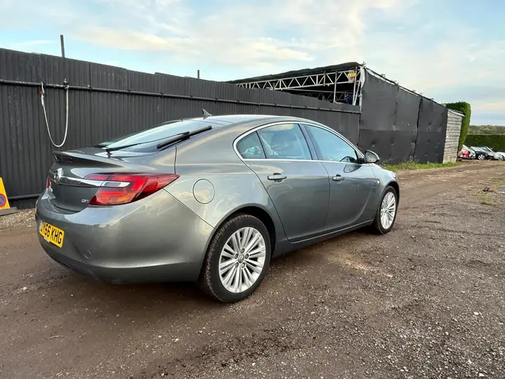 Vauxhall Insignia 2016 photo 5